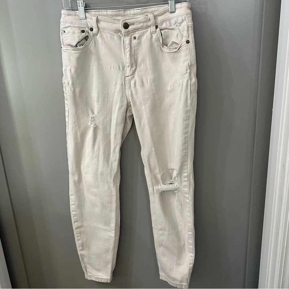 SER.OY.A Skinny Jeans Distressed Off White Jeans 30"x 28”